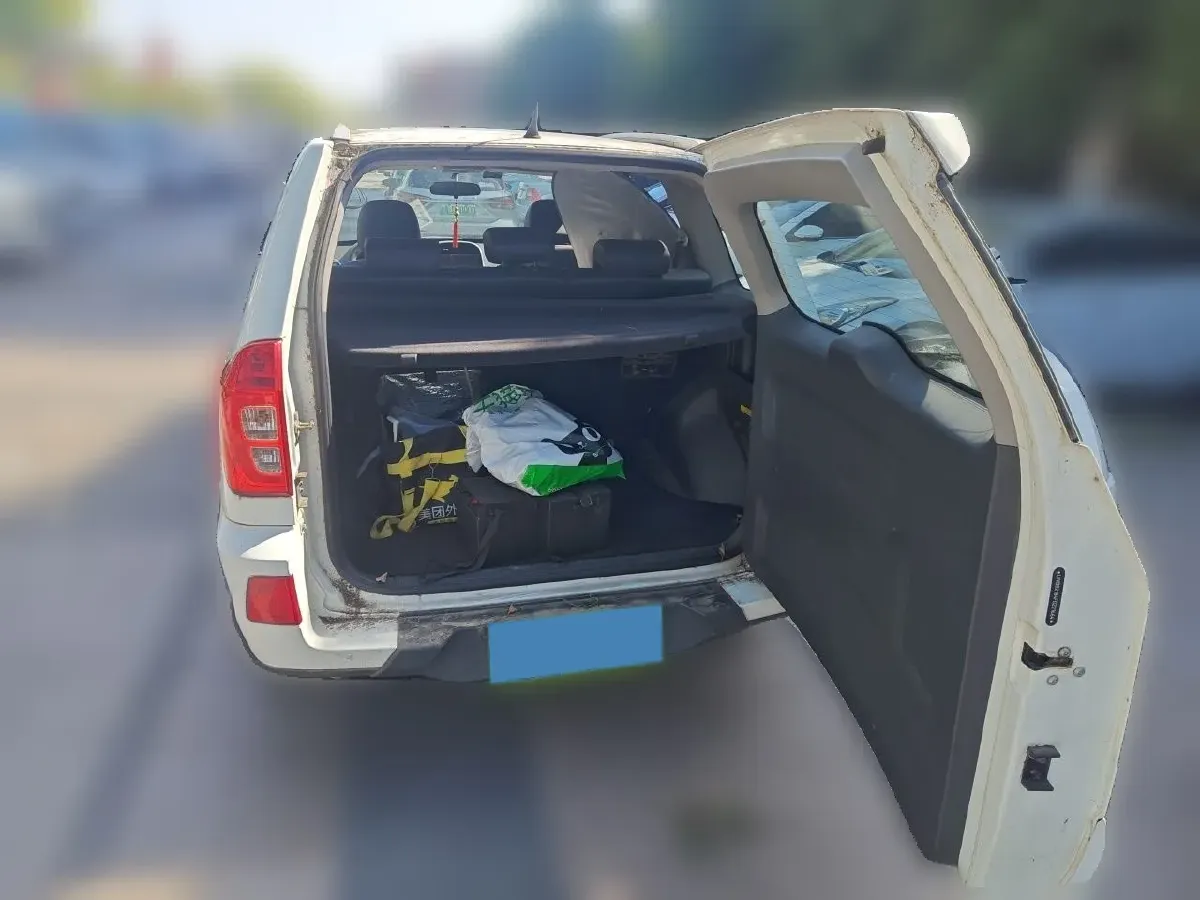 2015 Chery Tiggo 3 1.6L 126HP L4 CVT,autocango,china used car exporter,china ev exporter,chinese used car exporter,chinese used ev exporter