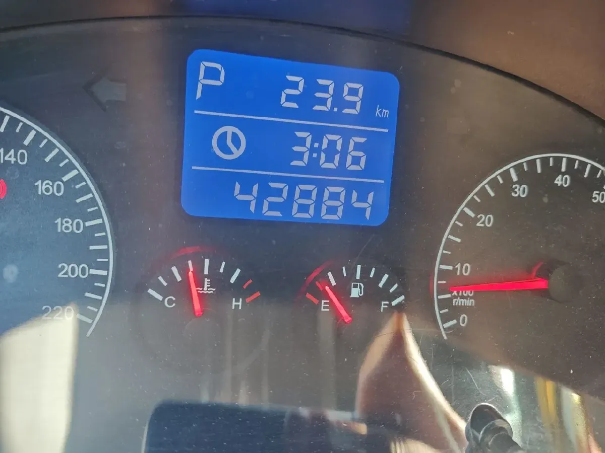 2015 Chery Tiggo 3 1.6L 126HP L4 CVT,autocango,china used car exporter,china ev exporter,chinese used car exporter,chinese used ev exporter