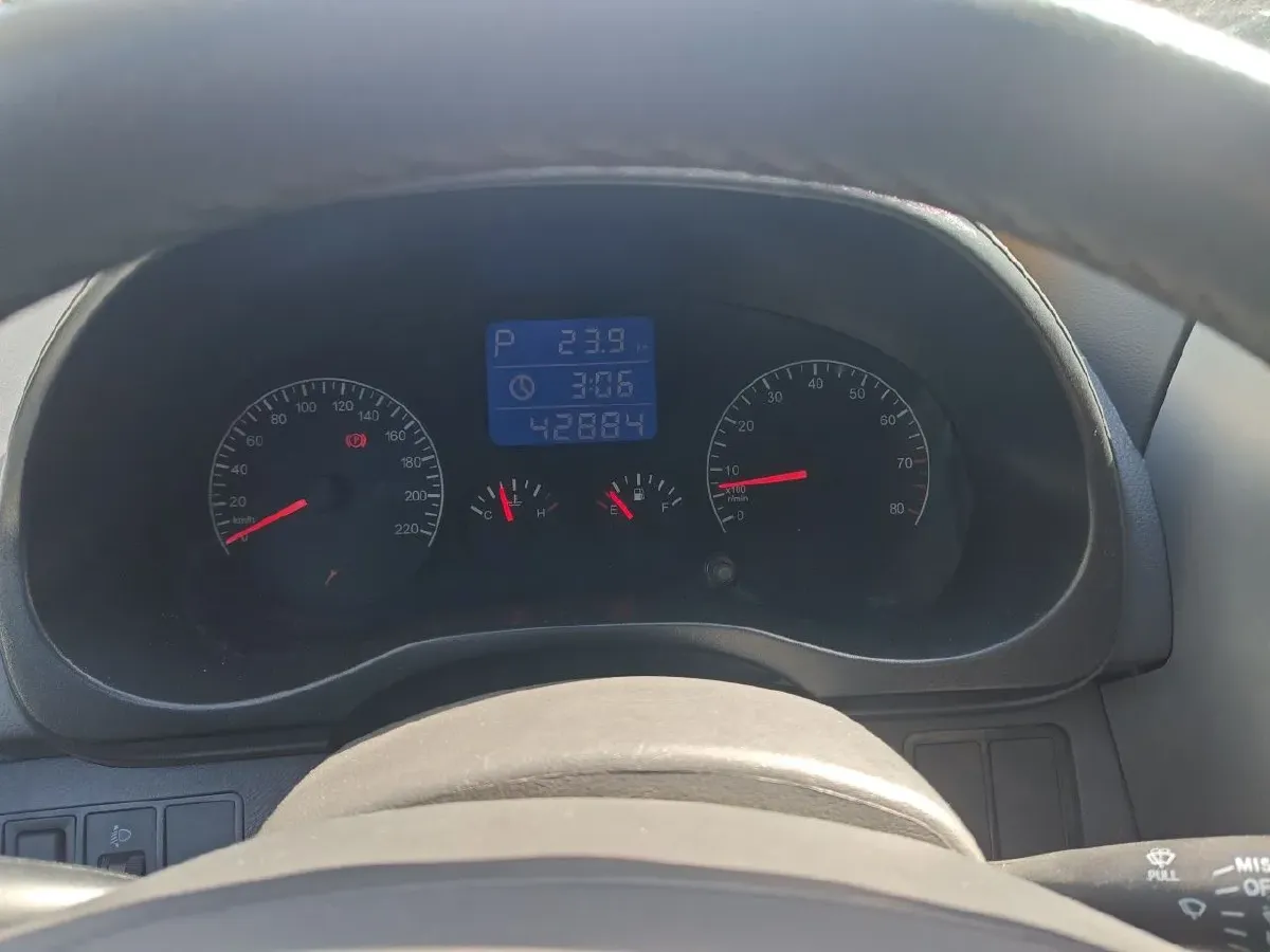 2015 Chery Tiggo 3 1.6L 126HP L4 CVT,autocango,china used car exporter,china ev exporter,chinese used car exporter,chinese used ev exporter