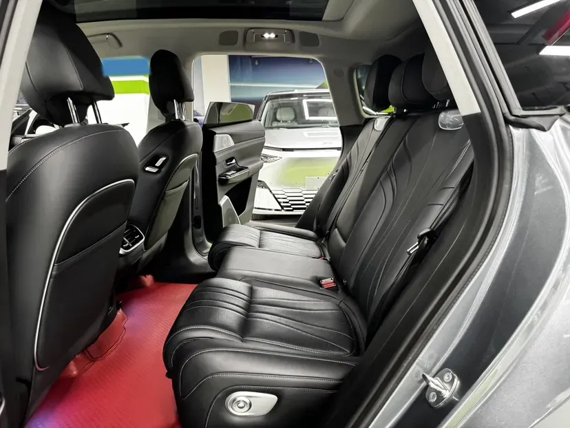 2022 Xpeng G9 BEV 98KWH,autocango,china used car exporter,china ev exporter,chinese used car exporter,chinese used ev exporter