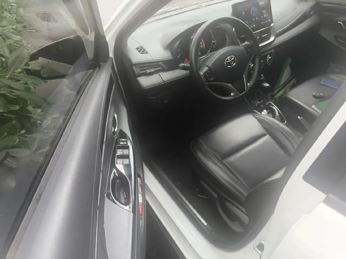 2022 Toyota Yaris L 1.5L 112HP L4 CVT,autocango,china used car exporter,china ev exporter,chinese used car exporter,chinese used ev exporter