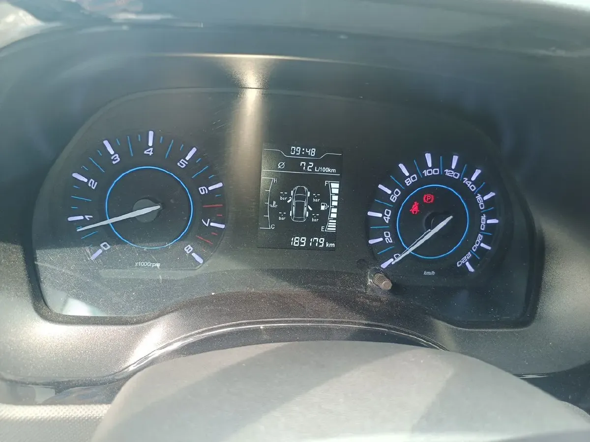 2018 Chery Tiggo 3 1.6L 126HP L4 5MT,autocango,china used car exporter,china ev exporter,chinese used car exporter,chinese used ev exporter