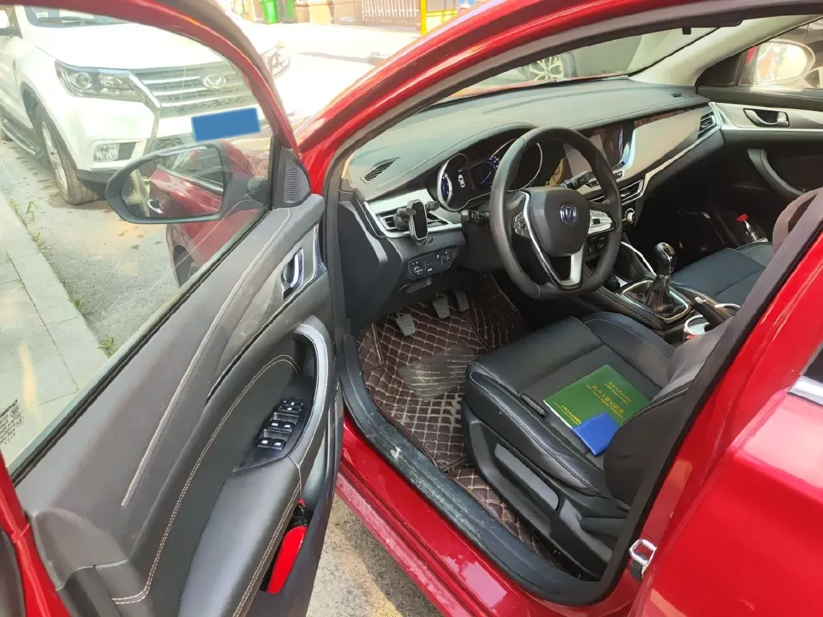 2018 ChangAn Eado 1.6L 128HP L4 5MT,autocango,china used car exporter,china ev exporter,chinese used car exporter,chinese used ev exporter