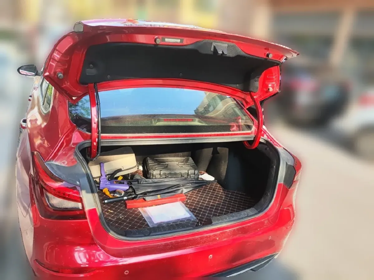 2018 ChangAn Eado 1.6L 128HP L4 5MT,autocango,china used car exporter,china ev exporter,chinese used car exporter,chinese used ev exporter