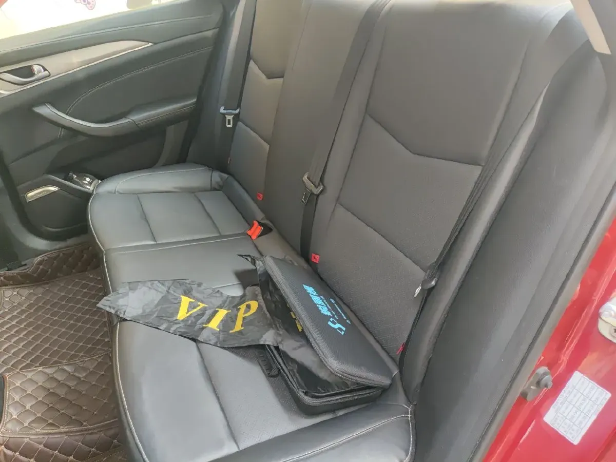 2018 ChangAn Eado 1.6L 128HP L4 5MT,autocango,china used car exporter,china ev exporter,chinese used car exporter,chinese used ev exporter