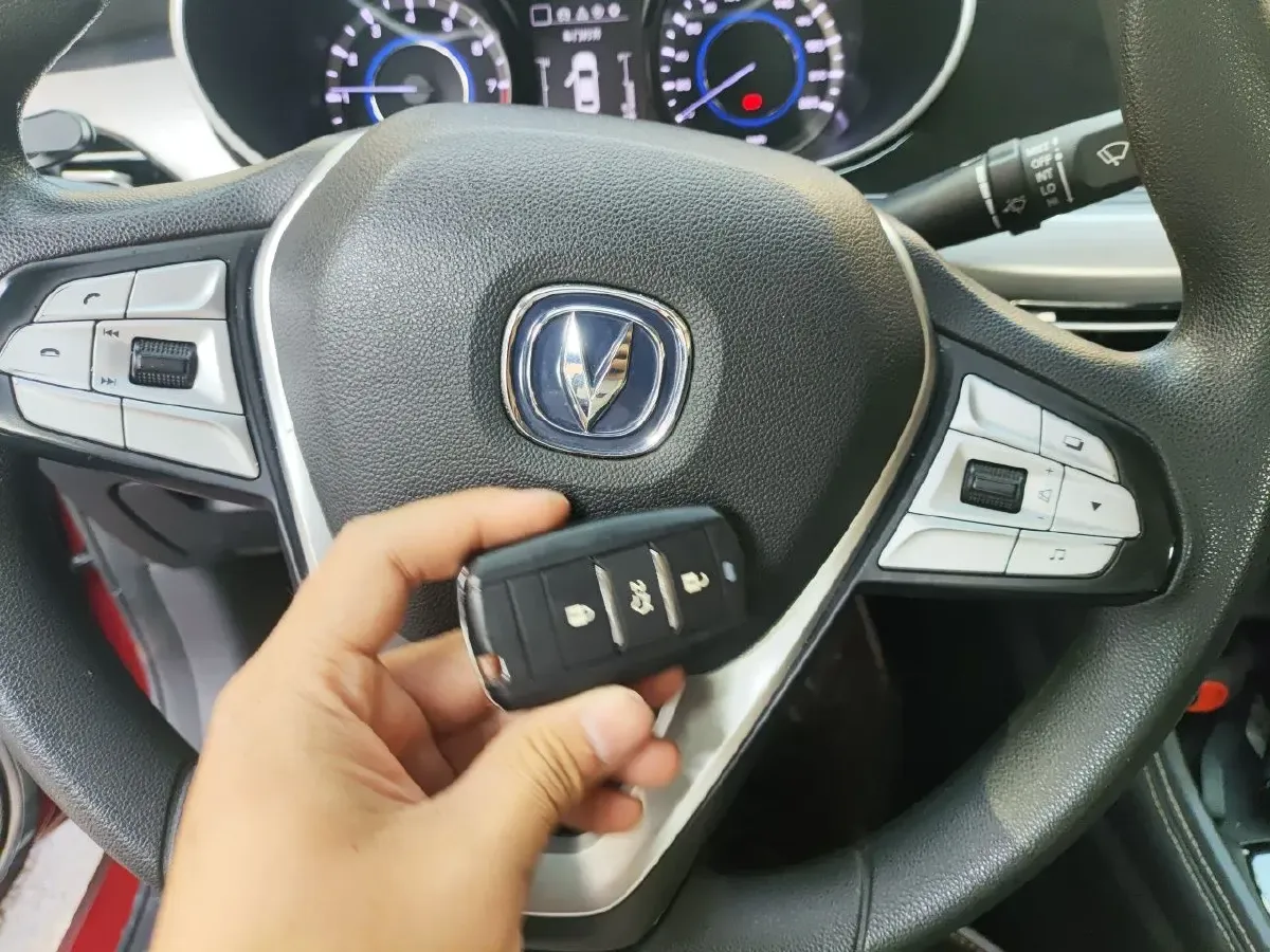 2018 ChangAn Eado 1.6L 128HP L4 5MT,autocango,china used car exporter,china ev exporter,chinese used car exporter,chinese used ev exporter