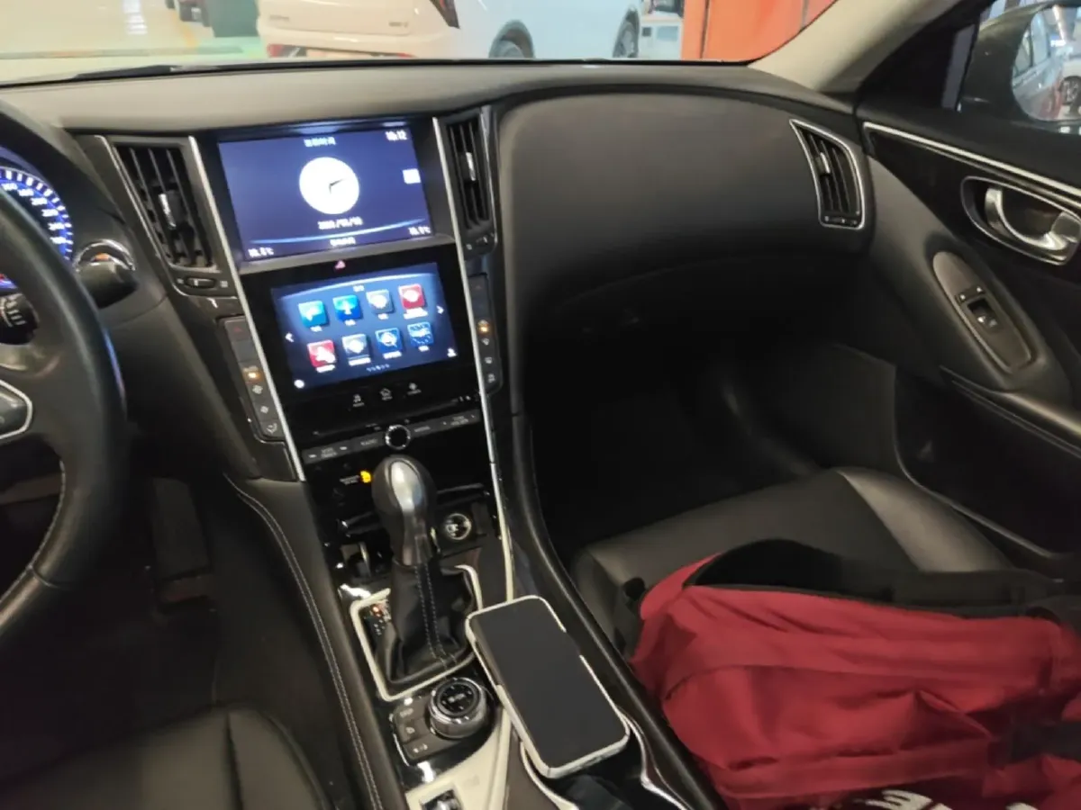 2016 Hyundai Grand SantaFe 2.0T 241HP L4 6AT,autocango,china used car exporter,china ev exporter,chinese used car exporter,chinese used ev exporter