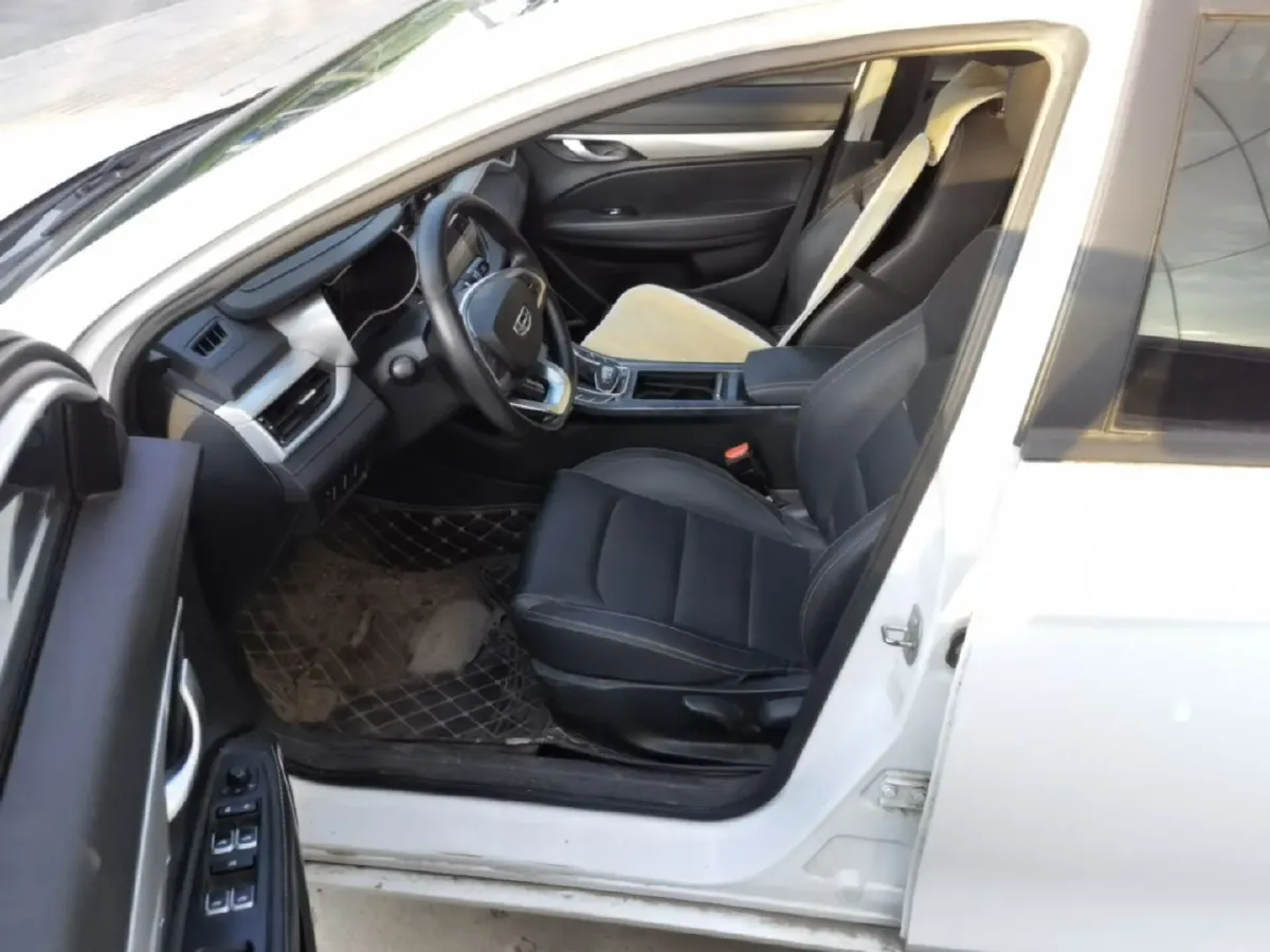 2020 Geely Emgrand 1.5L 109HP L4 CVT,autocango,china used car exporter,china ev exporter,chinese used car exporter,chinese used ev exporter