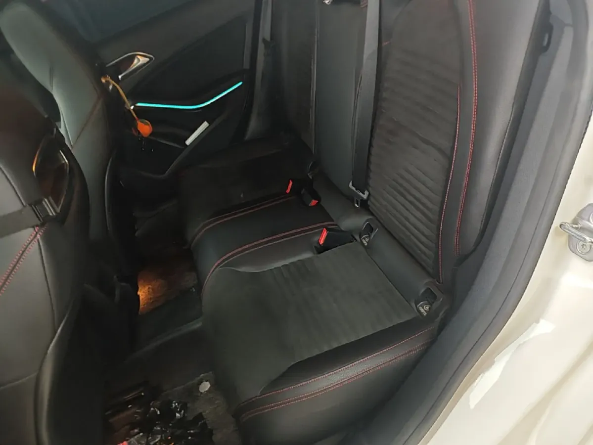 2018 Mercedes-Benz CLA Class 2.0T 184HP L4 7DCT,autocango,china used car exporter,china ev exporter,chinese used car exporter,chinese used ev exporter