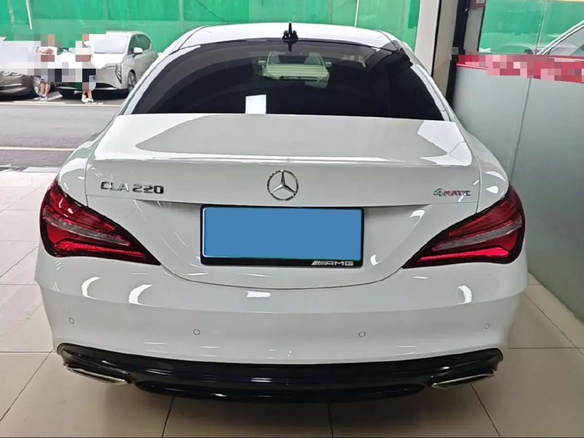 2018 Mercedes-Benz CLA Class 2.0T 184HP L4 7DCT,autocango,china used car exporter,china ev exporter,chinese used car exporter,chinese used ev exporter