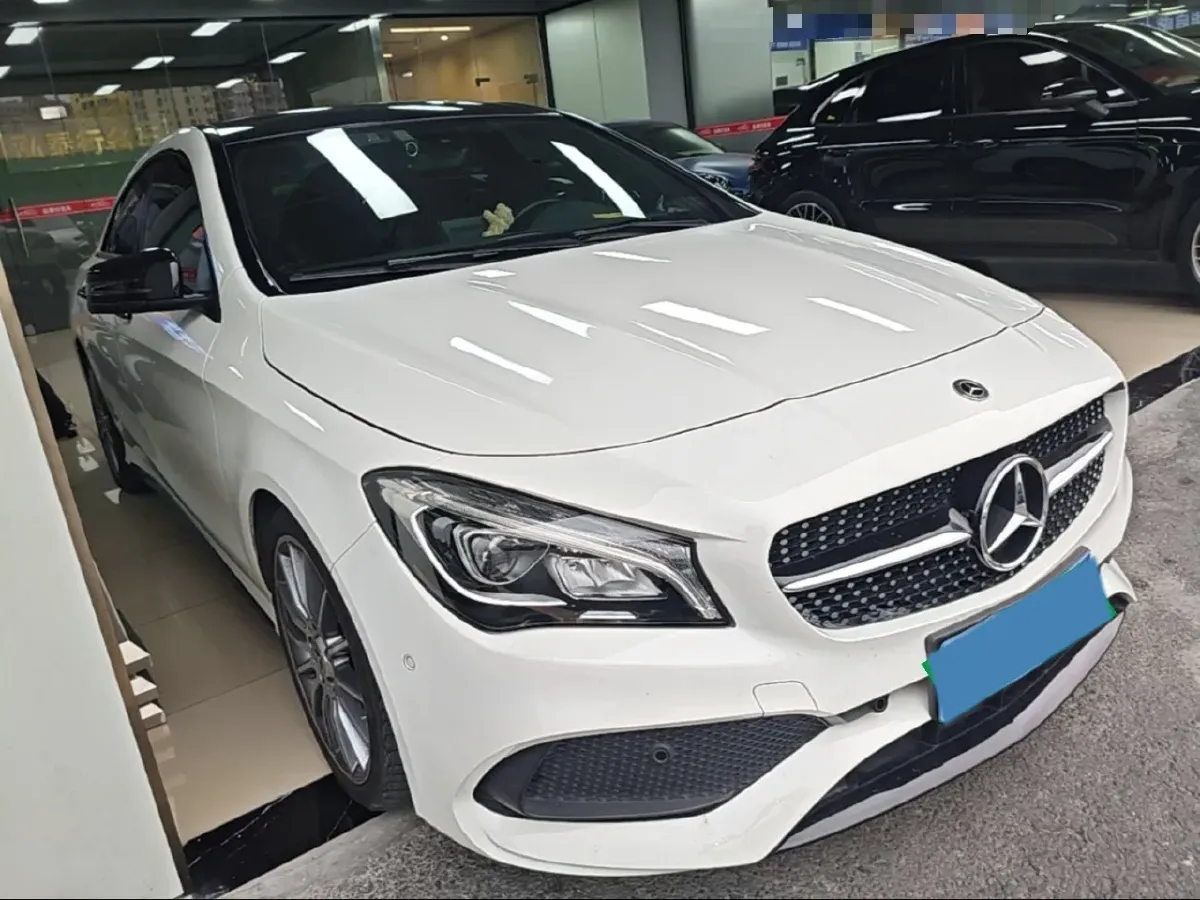 2018 Mercedes-Benz CLA Class 2.0T 184HP L4 7DCT,autocango,china used car exporter,china ev exporter,chinese used car exporter,chinese used ev exporter