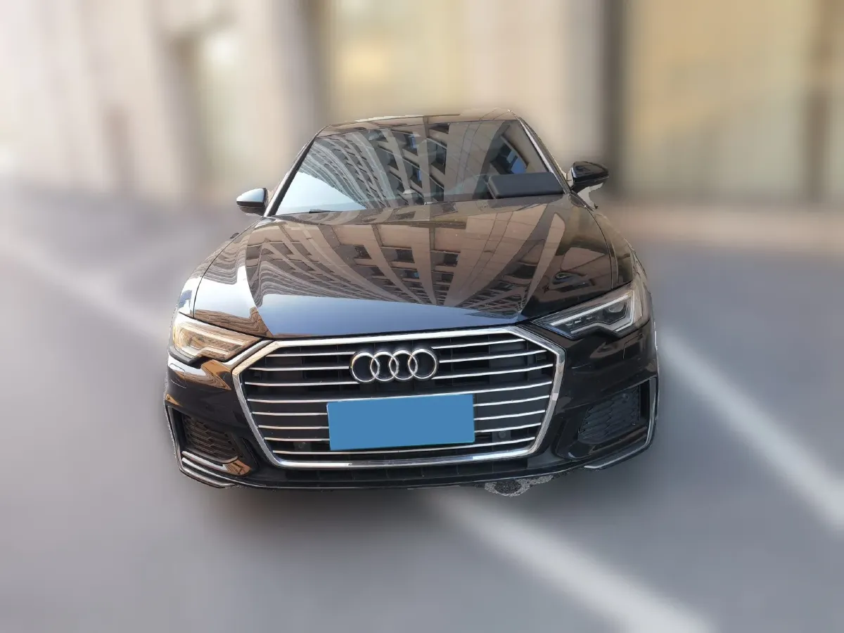 2019 Audi A6L 2.0T 190HP L4 7DCT,autocango,china used car exporter,china ev exporter,chinese used car exporter,chinese used ev exporter