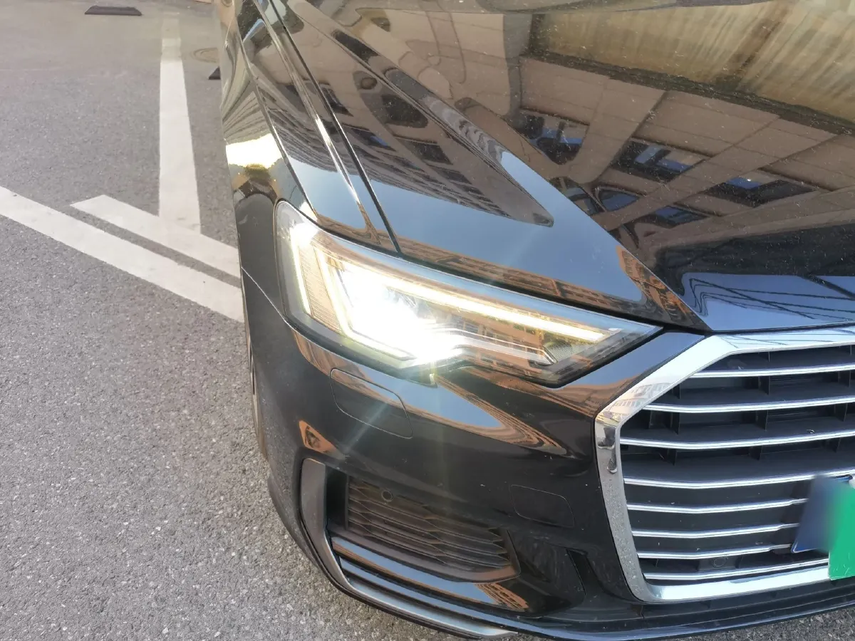 2019 Audi A6L 2.0T 190HP L4 7DCT,autocango,china used car exporter,china ev exporter,chinese used car exporter,chinese used ev exporter