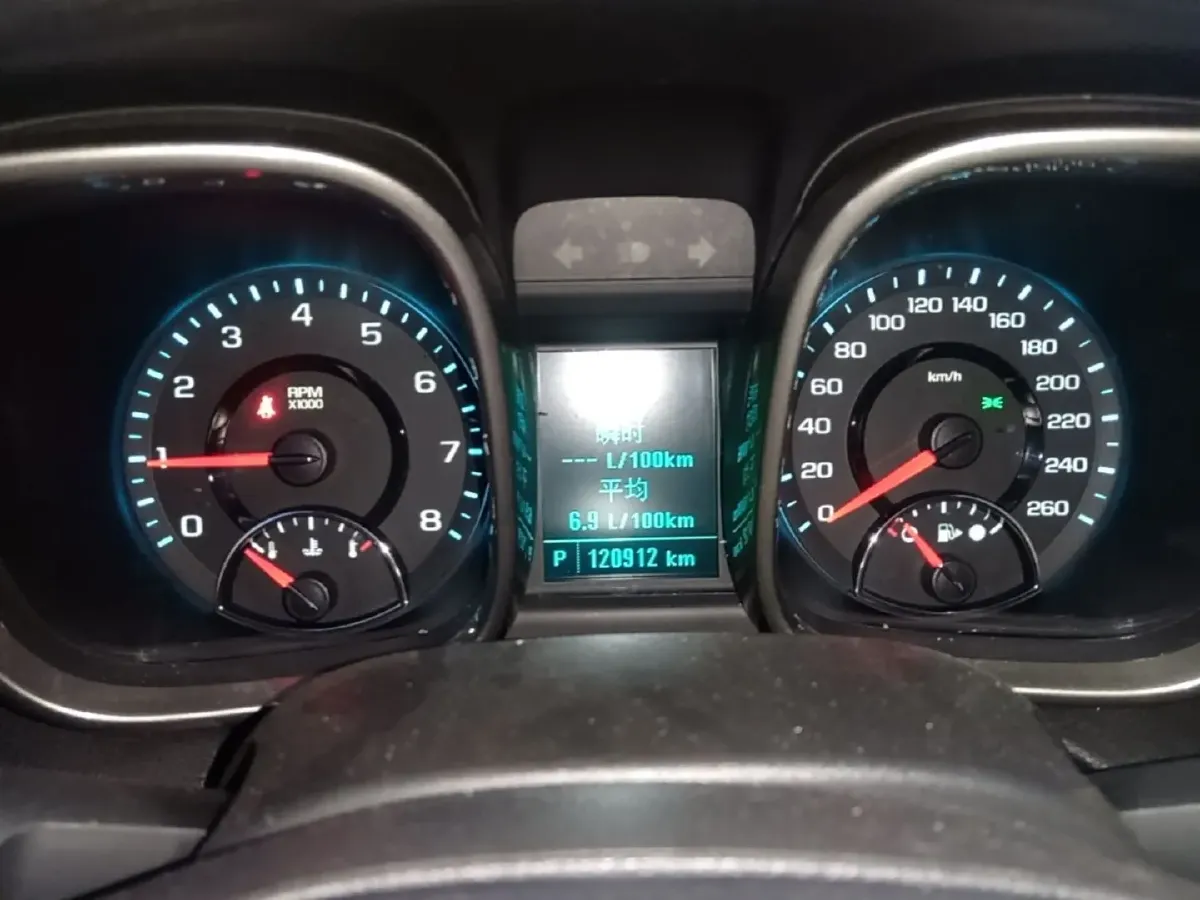 2014 Chevrolet Malibu 2.0L 154HP L4 6AT,autocango,china used car exporter,china ev exporter,chinese used car exporter,chinese used ev exporter