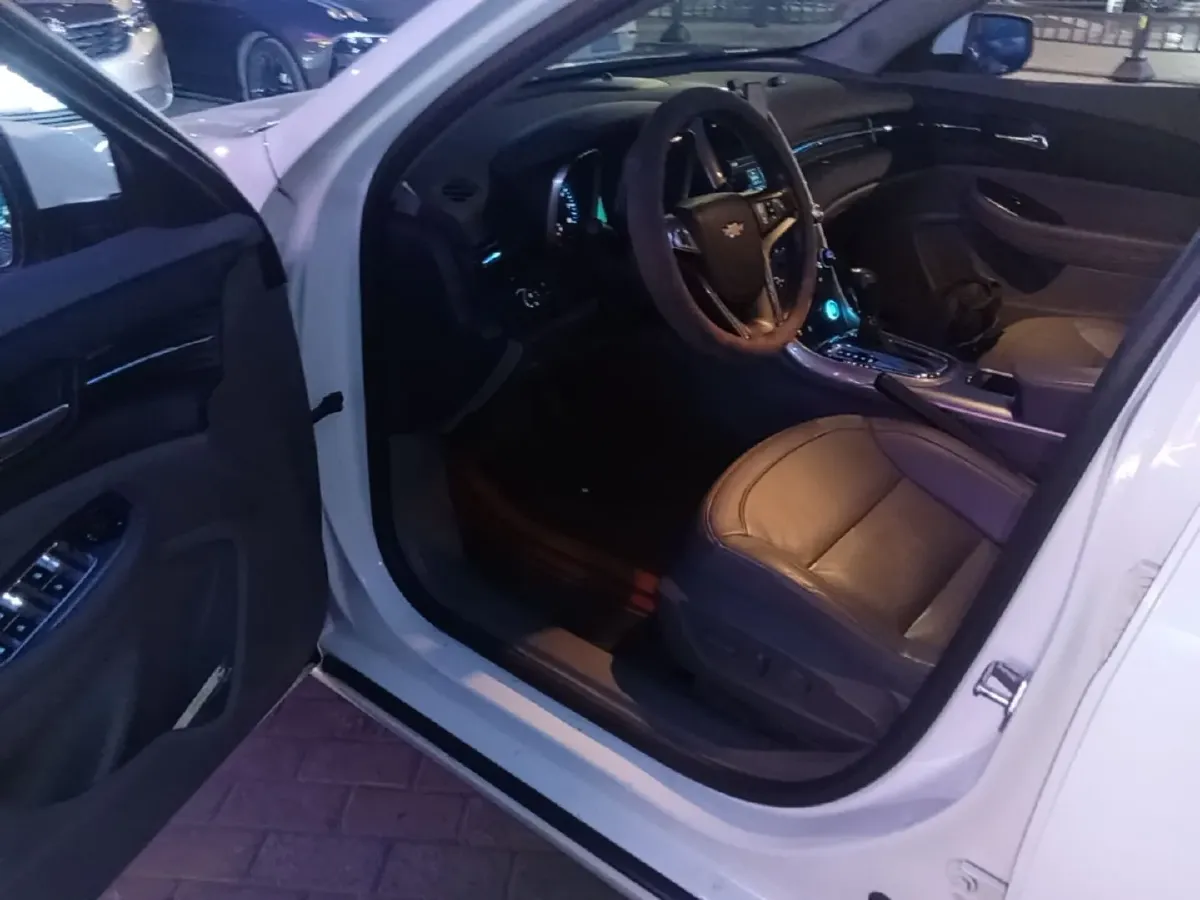 2014 Chevrolet Malibu 2.0L 154HP L4 6AT,autocango,china used car exporter,china ev exporter,chinese used car exporter,chinese used ev exporter