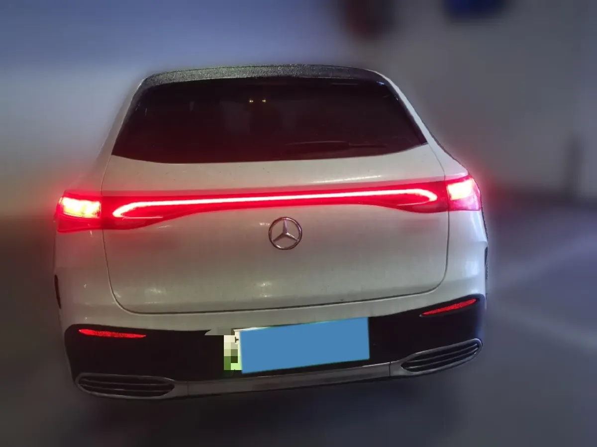 2023 Mercedes-Benz EQE SUV BEV 96.1KWH,autocango,china used car exporter,china ev exporter,chinese used car exporter,chinese used ev exporter