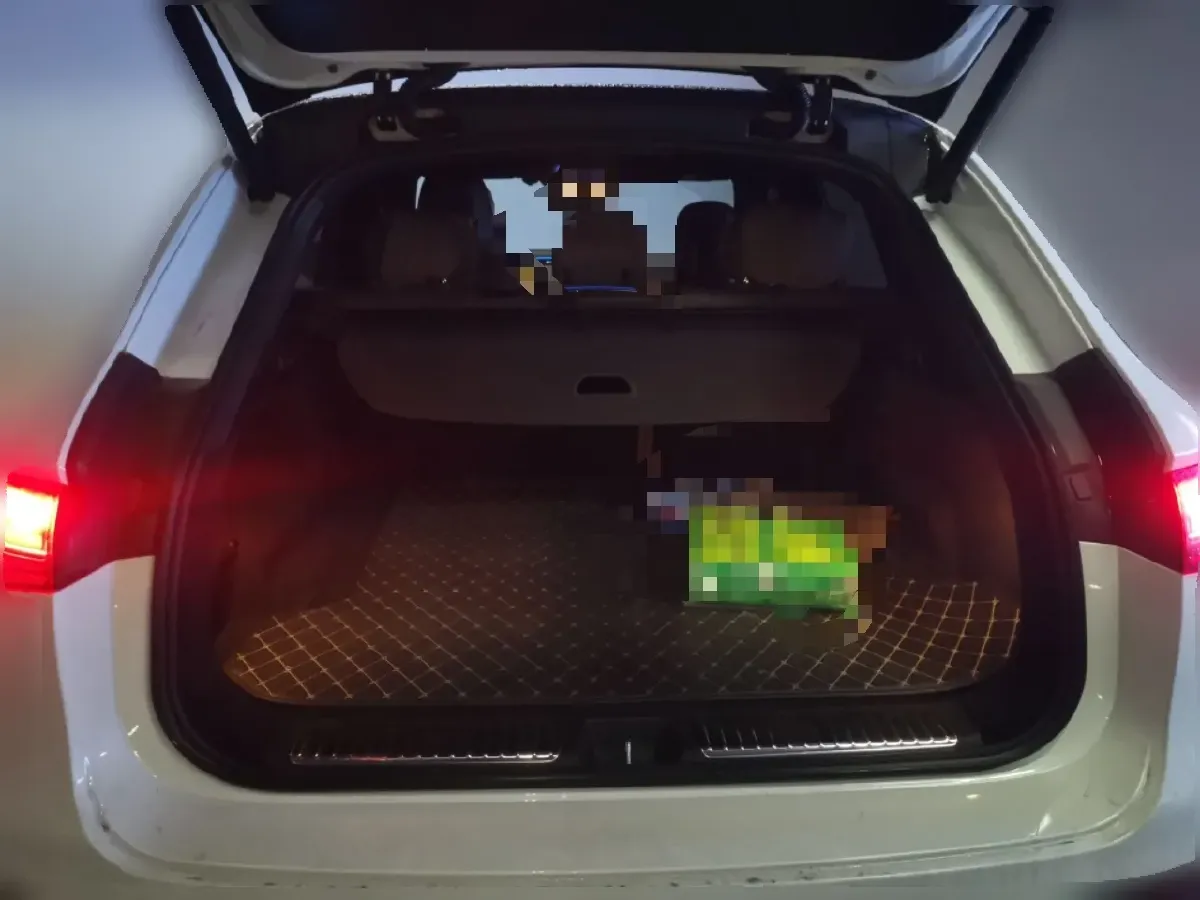 2023 Mercedes-Benz EQE SUV BEV 96.1KWH,autocango,china used car exporter,china ev exporter,chinese used car exporter,chinese used ev exporter