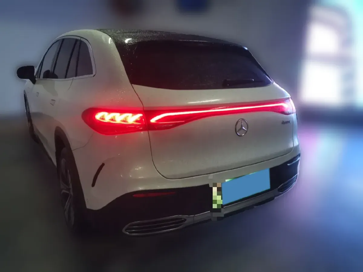 2023 Mercedes-Benz EQE SUV BEV 96.1KWH,autocango,china used car exporter,china ev exporter,chinese used car exporter,chinese used ev exporter