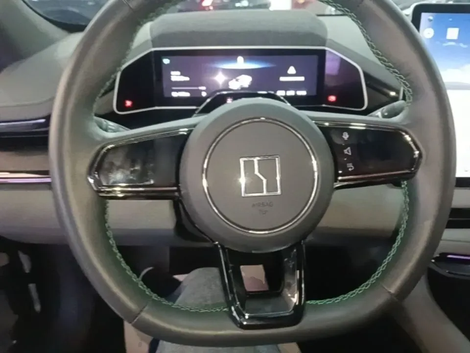 2023 Zeekr 001 BEV 100KWH,autocango,china used car exporter,china ev exporter,chinese used car exporter,chinese used ev exporter