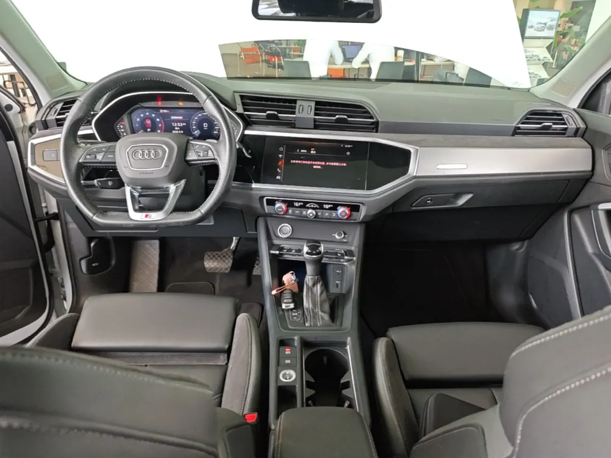 2020 Audi Q3 Sportback 2.0T 186HP L4 7DCT,autocango,china used car exporter,china ev exporter,chinese used car exporter,chinese used ev exporter