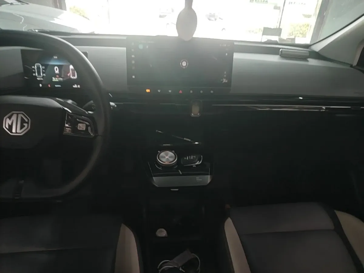 2023 MG MG4 BEV 49KWH,autocango,china used car exporter,china ev exporter,chinese used car exporter,chinese used ev exporter