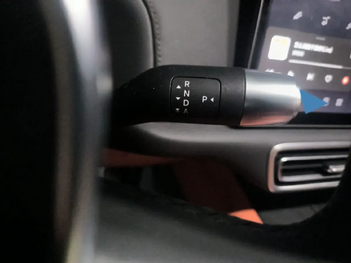2025 Li L6 Range Extended 154HP L4 REEV,autocango,china used car exporter,china ev exporter,chinese used car exporter,chinese used ev exporter