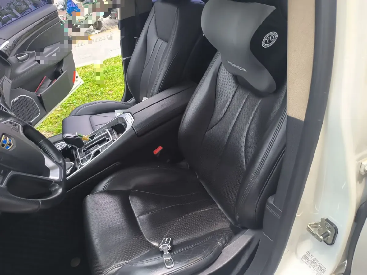 2015 Geely Emgrand GT 1.8T 163HP L4 6AT,autocango,china used car exporter,china ev exporter,chinese used car exporter,chinese used ev exporter
