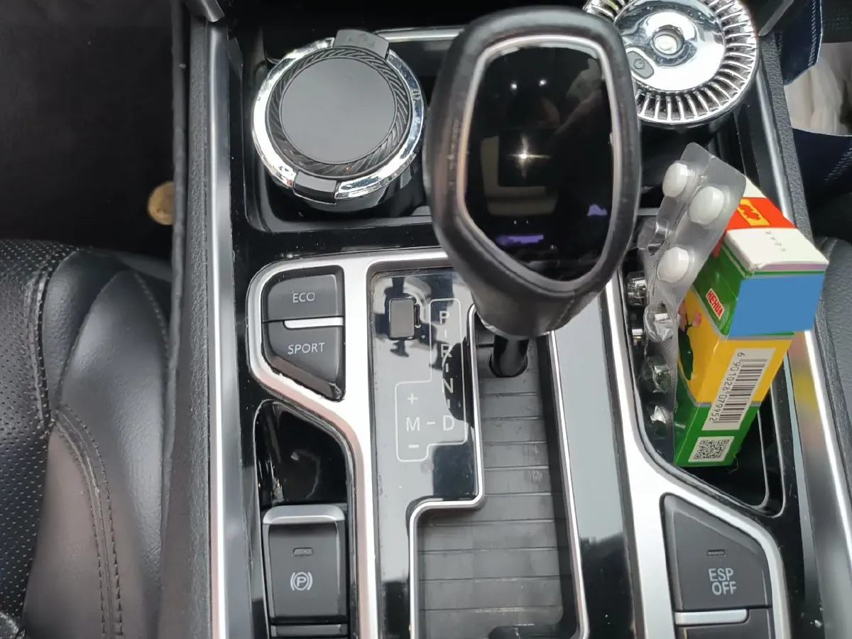 2015 Geely Emgrand GT 1.8T 163HP L4 6AT,autocango,china used car exporter,china ev exporter,chinese used car exporter,chinese used ev exporter