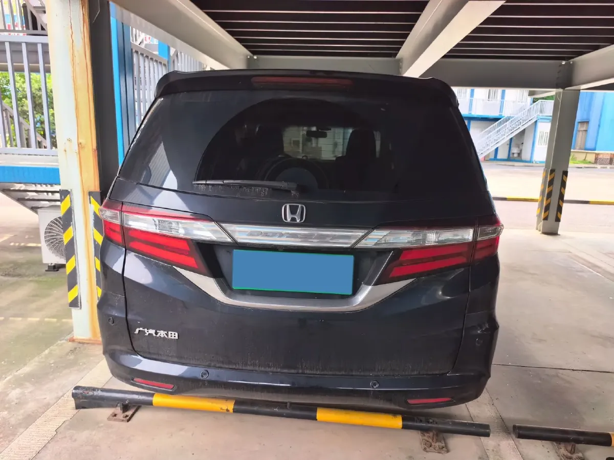 2015 Kia Sorento 2.0T 241HP L4 6AT,autocango,china used car exporter,china ev exporter,chinese used car exporter,chinese used ev exporter