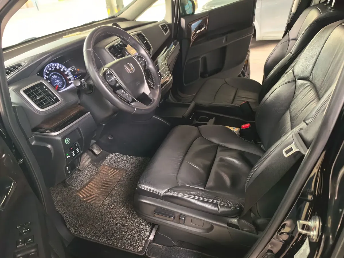 2015 Kia Sorento 2.0T 241HP L4 6AT,autocango,china used car exporter,china ev exporter,chinese used car exporter,chinese used ev exporter