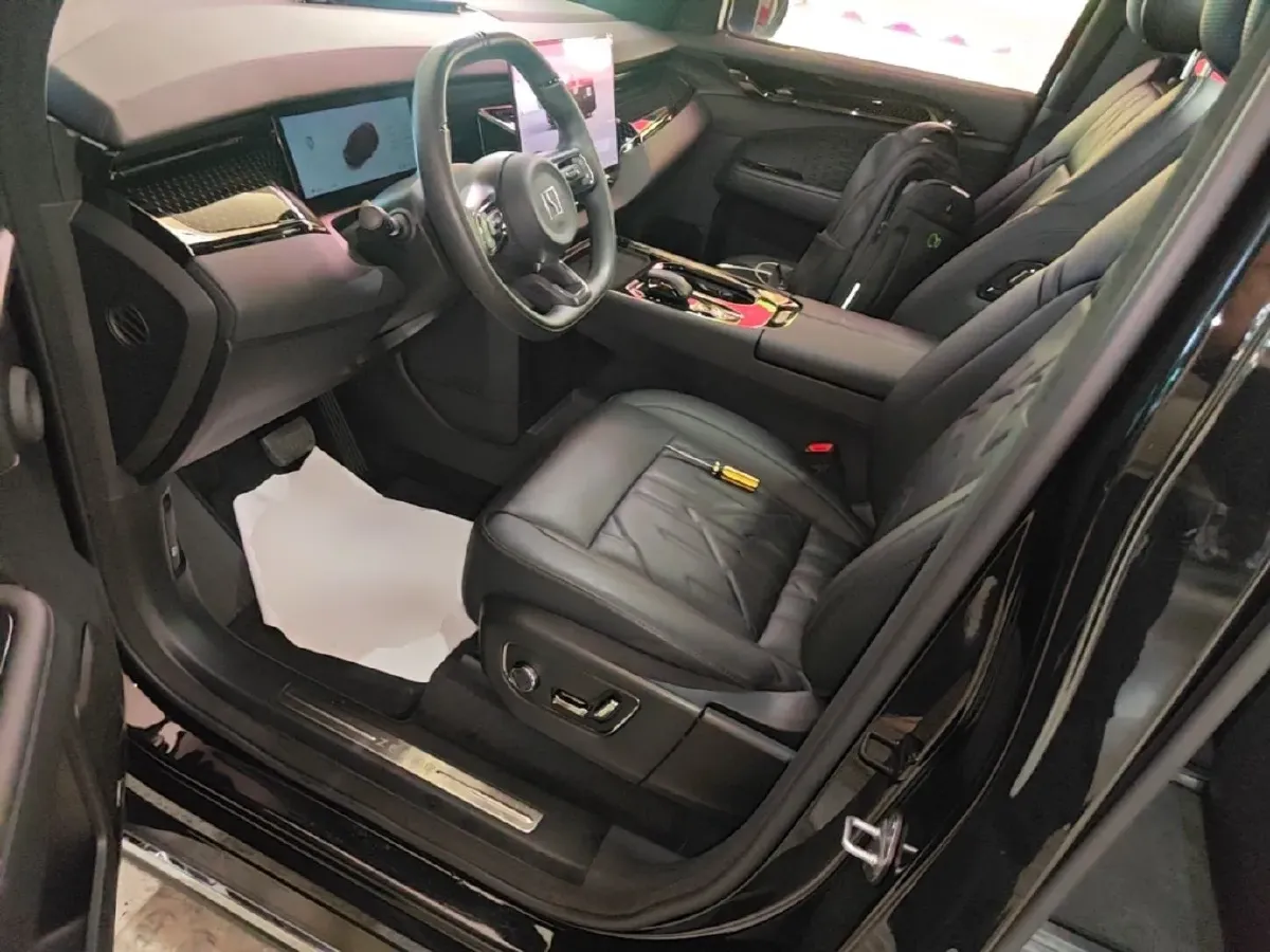 2024 Zeekr 009 BEV 108KWH,autocango,china used car exporter,china ev exporter,chinese used car exporter,chinese used ev exporter