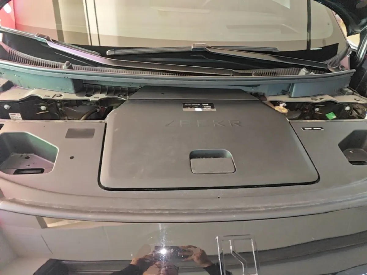 2024 Zeekr 009 BEV 108KWH,autocango,china used car exporter,china ev exporter,chinese used car exporter,chinese used ev exporter