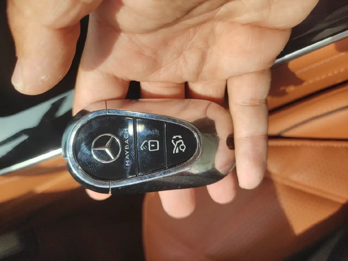 2023 Mercedes-Benz Maybach S Class 3.0T 367HP L6 9AT,autocango,china used car exporter,china ev exporter,chinese used car exporter,chinese used ev exporter