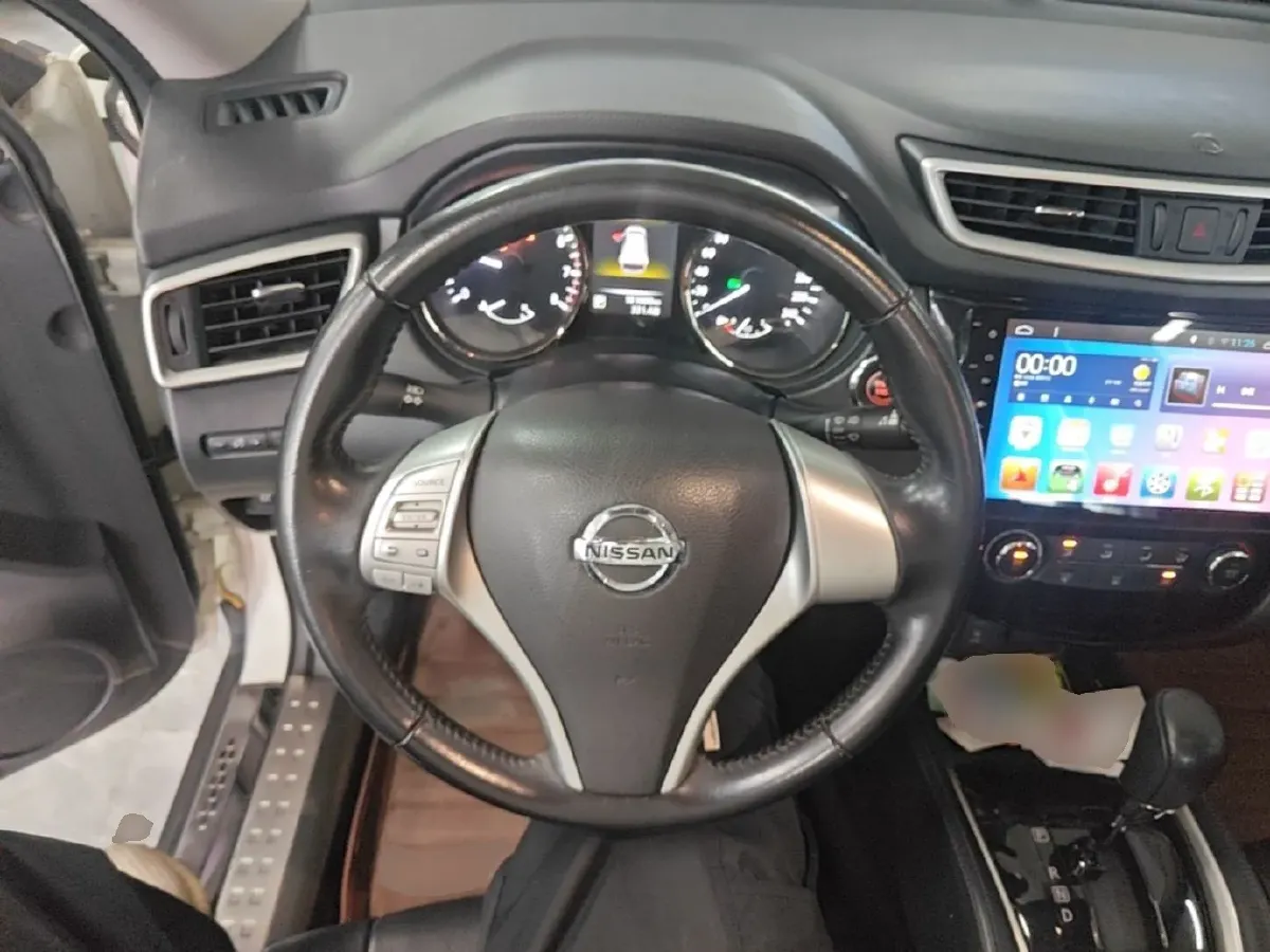 2016 Nissan X-Trail 2.0L 150HP L4 CVT,autocango,china used car exporter,china ev exporter,chinese used car exporter,chinese used ev exporter