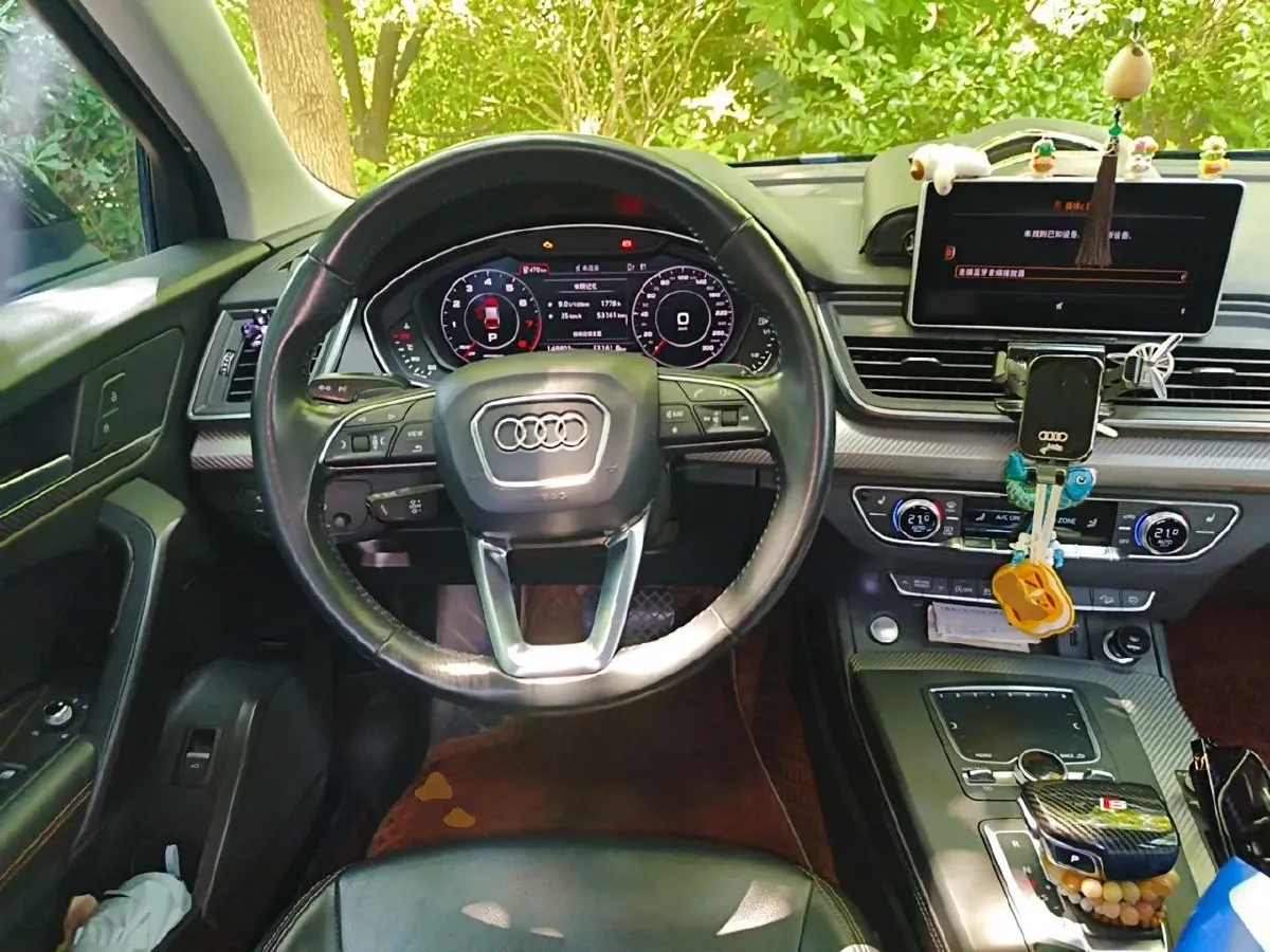 2018 Audi Q5L 2.0T 252HP L4 7DCT,autocango,china used car exporter,china ev exporter,chinese used car exporter,chinese used ev exporter