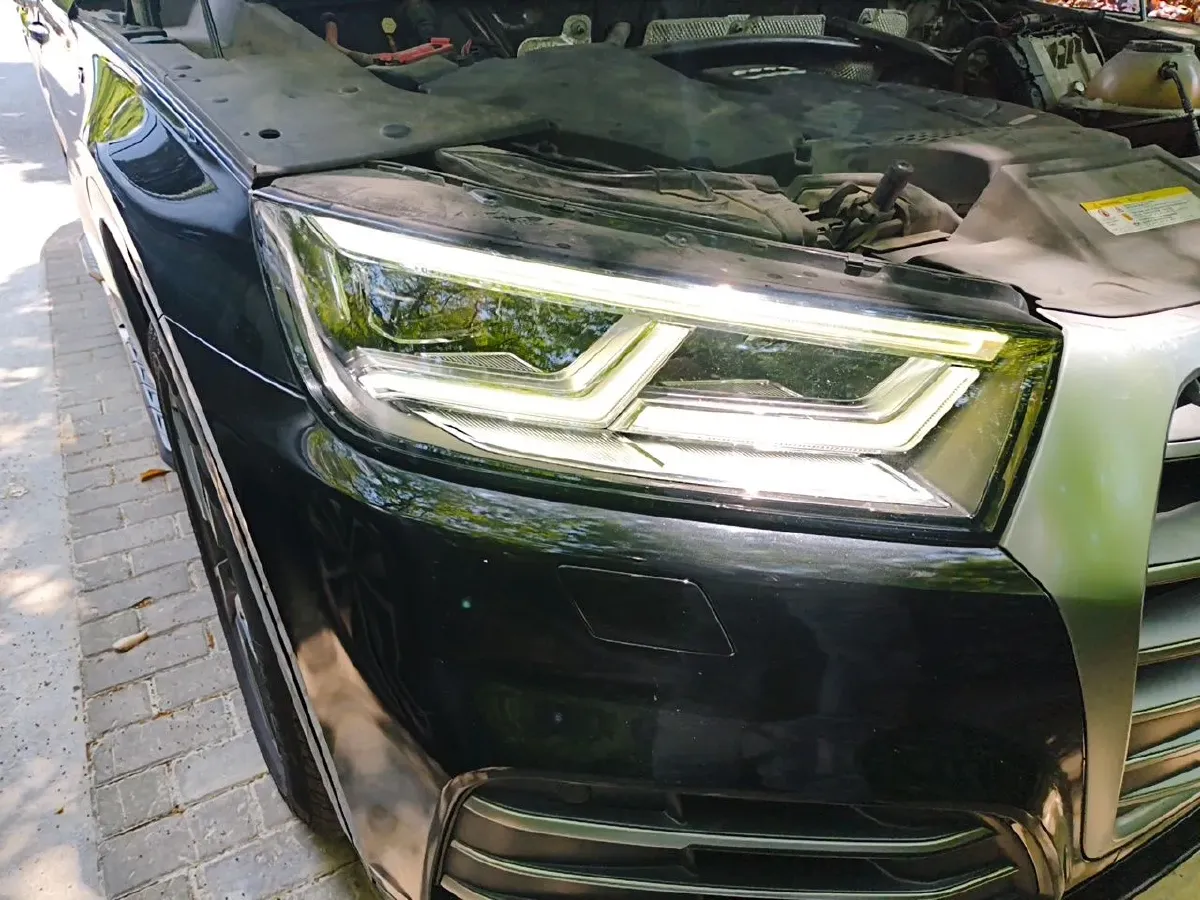 2018 Audi Q5L 2.0T 252HP L4 7DCT,autocango,china used car exporter,china ev exporter,chinese used car exporter,chinese used ev exporter