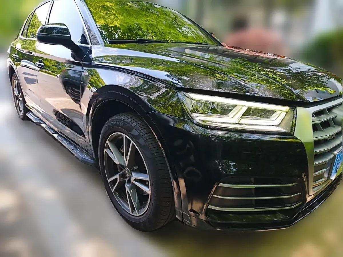 2018 Audi Q5L 2.0T 252HP L4 7DCT,autocango,china used car exporter,china ev exporter,chinese used car exporter,chinese used ev exporter