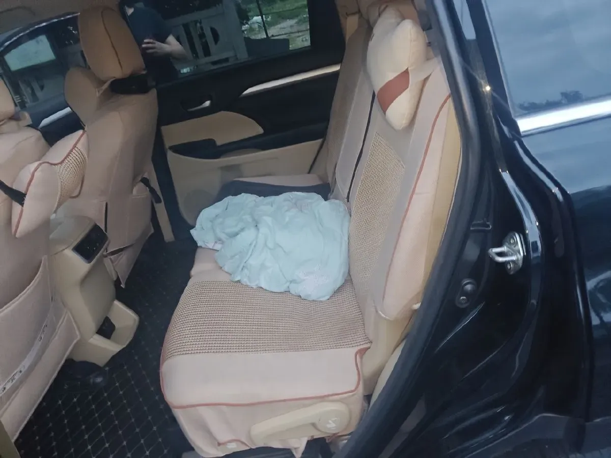 2018 Toyota Highlander 2.0T 220HP L4 6AT,autocango,china used car exporter,china ev exporter,chinese used car exporter,chinese used ev exporter
