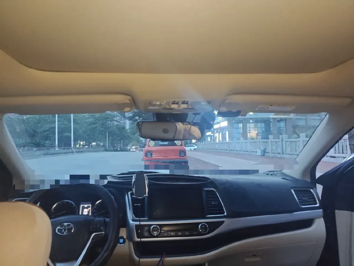 2018 Toyota Highlander 2.0T 220HP L4 6AT,autocango,china used car exporter,china ev exporter,chinese used car exporter,chinese used ev exporter