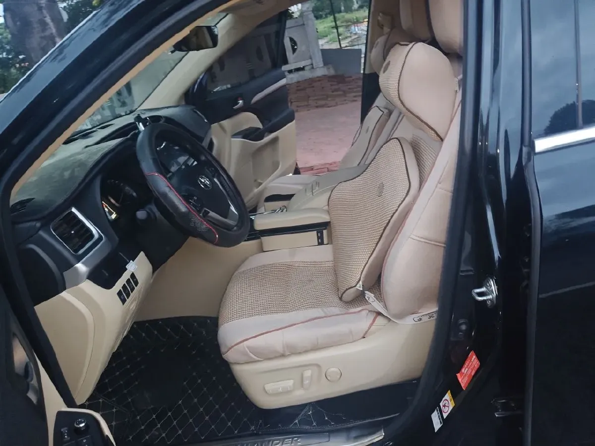 2018 Toyota Highlander 2.0T 220HP L4 6AT,autocango,china used car exporter,china ev exporter,chinese used car exporter,chinese used ev exporter