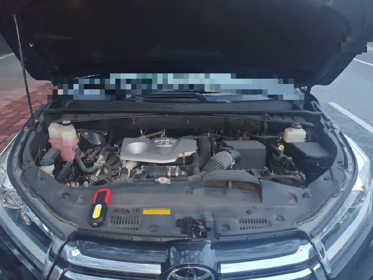 2018 Toyota Highlander 2.0T 220HP L4 6AT,autocango,china used car exporter,china ev exporter,chinese used car exporter,chinese used ev exporter