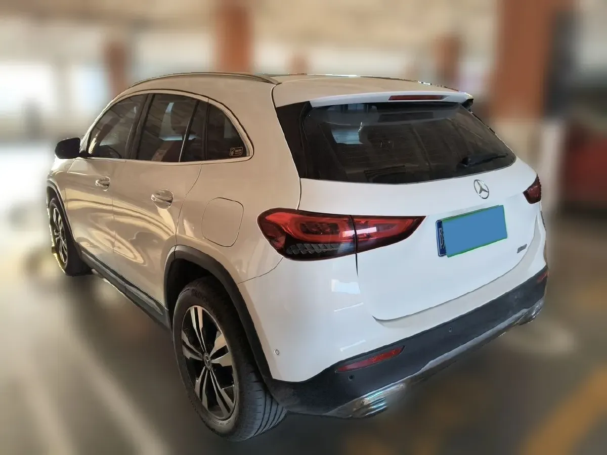 2022 Mercedes-Benz GLA Class 2.0T 190HP L4 8DCT,autocango,china used car exporter,china ev exporter,chinese used car exporter,chinese used ev exporter