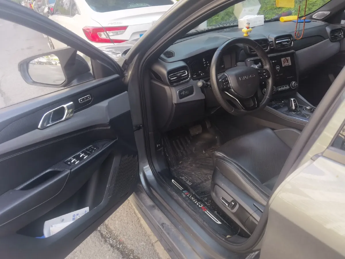 2021 Geely JiaJi 1.5T 177HP L3 7DCT PHEV 11.3KWH,autocango,china used car exporter,china ev exporter,chinese used car exporter,chinese used ev exporter