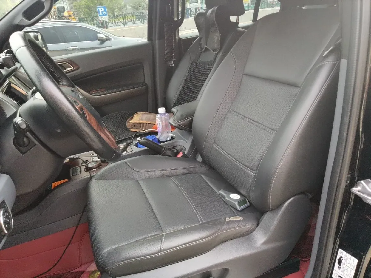2017 Ford Everest 2.0T 245HP L4 6AT,autocango,china used car exporter,china ev exporter,chinese used car exporter,chinese used ev exporter