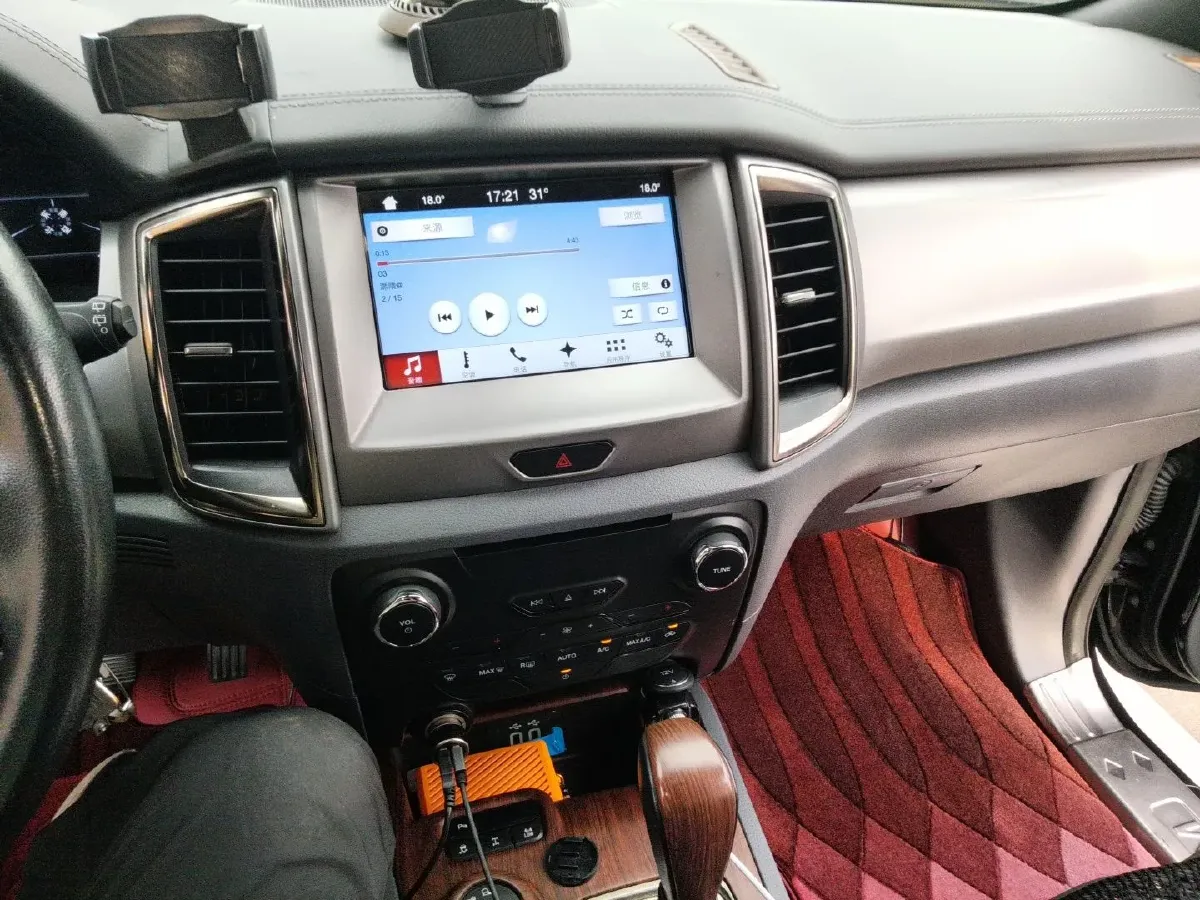 2017 Ford Everest 2.0T 245HP L4 6AT,autocango,china used car exporter,china ev exporter,chinese used car exporter,chinese used ev exporter