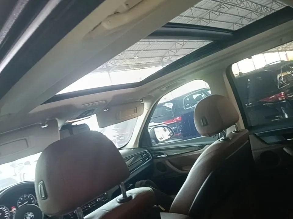 2010 BMW X5 4.4T 555HP V8 6AT,autocango,china used car exporter,china ev exporter,chinese used car exporter,chinese used ev exporter