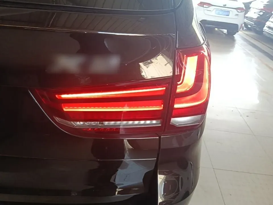 2010 BMW X5 4.4T 555HP V8 6AT,autocango,china used car exporter,china ev exporter,chinese used car exporter,chinese used ev exporter
