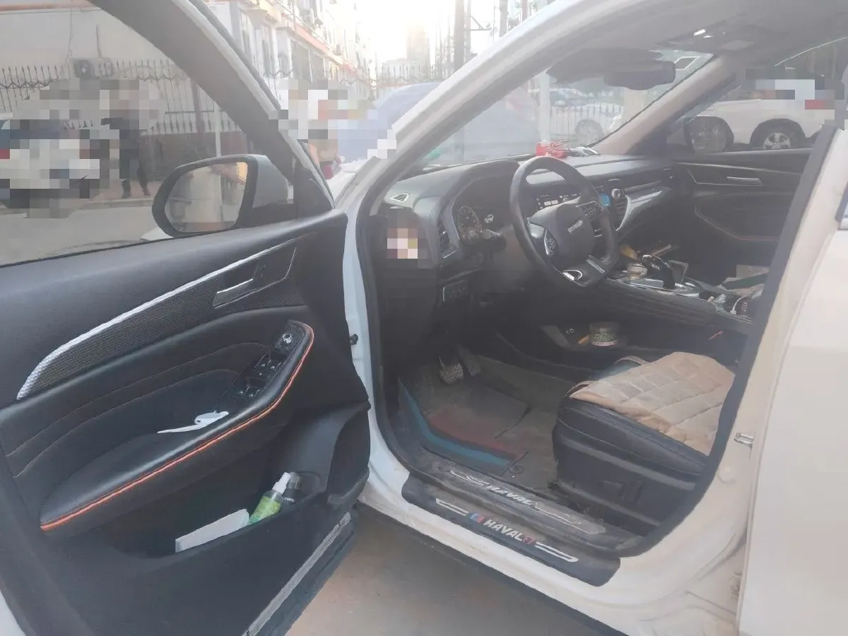 2021 Haval F7 2.0T 224HP L4 7DCT,autocango,china used car exporter,china ev exporter,chinese used car exporter,chinese used ev exporter