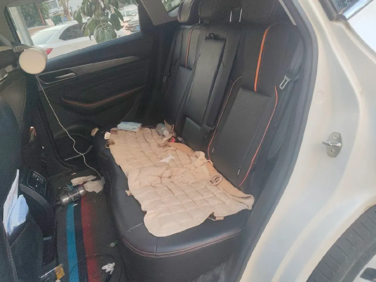 2021 Haval F7 2.0T 224HP L4 7DCT,autocango,china used car exporter,china ev exporter,chinese used car exporter,chinese used ev exporter