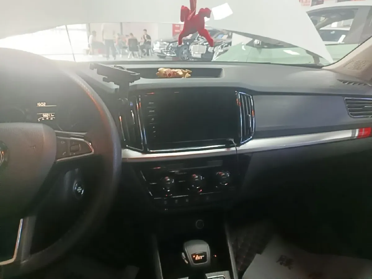 2020 Skoda Kamiq 1.5L 112HP L4 6AT,autocango,china used car exporter,china ev exporter,chinese used car exporter,chinese used ev exporter